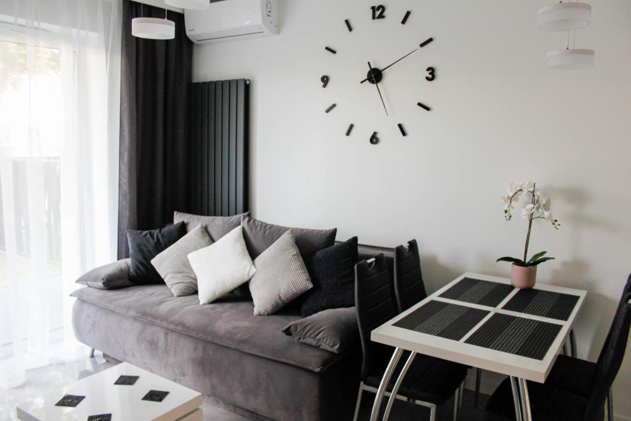 Apartament Wroclaw Centrum Galeria Magnolia Экстерьер фото
