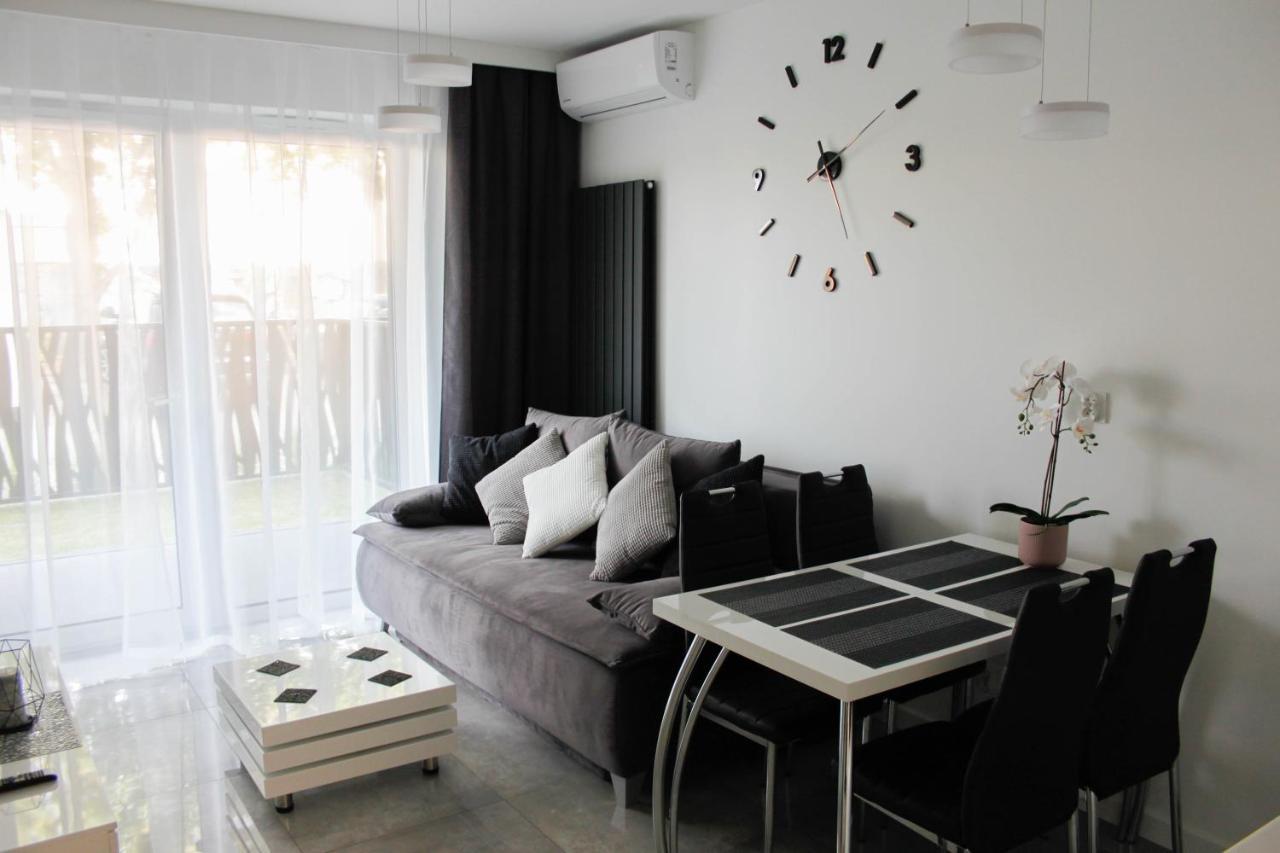 Apartament Wroclaw Centrum Galeria Magnolia Экстерьер фото